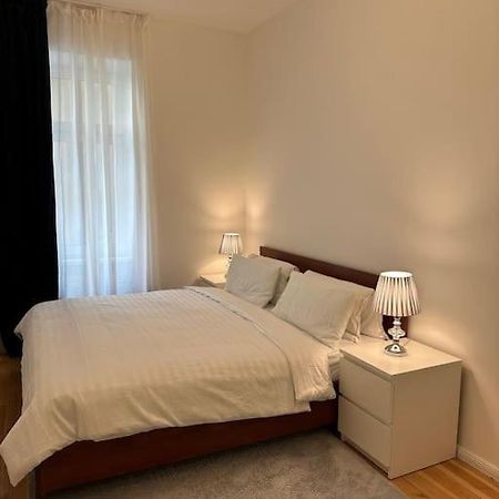 Modernes 2 Zimmer Apartment ベルリン エクステリア 写真